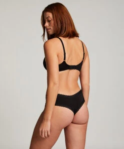 Brazilian In V-Form London 9 Brazilian In V-Form London -Modische Unterwäsche 170183 4