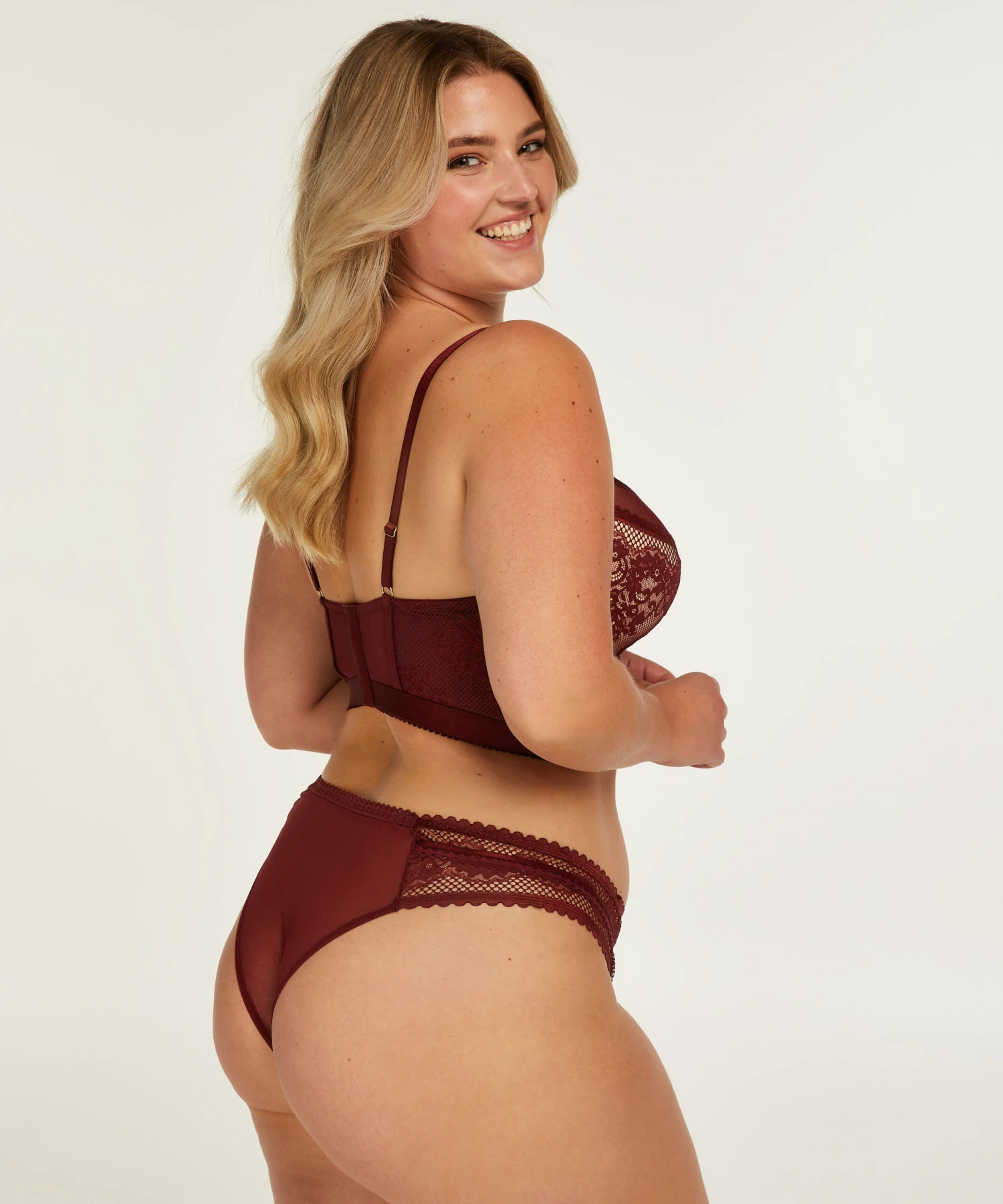 Vorgeformter Longline-Bügel-BH Malika 8 Vorgeformter Longline-Bügel-BH Malika – Bild 6