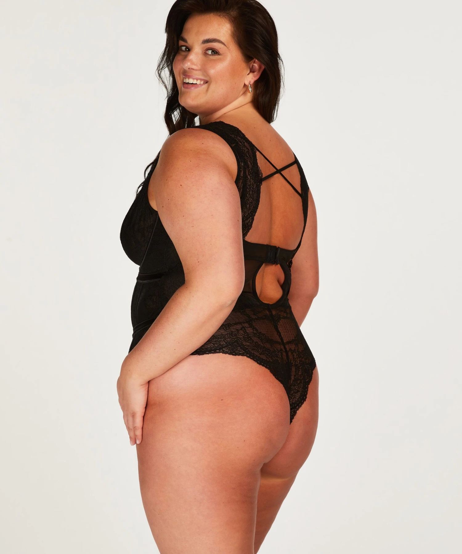 Body Fleur Nyakim 7 Body Fleur Nyakim – Bild 5