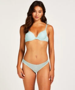 Invisible String Stripe Mesh