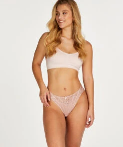 String Kirsty Mit Hohem Beinausschnitt