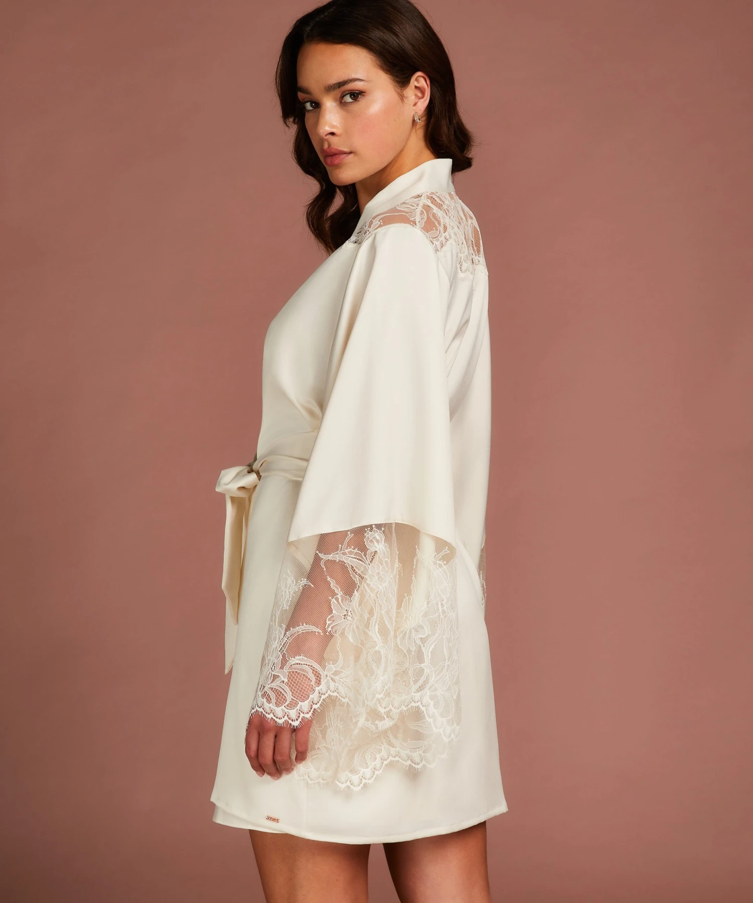 Kimono Sophia 5 Kimono Sophia – Bild 3